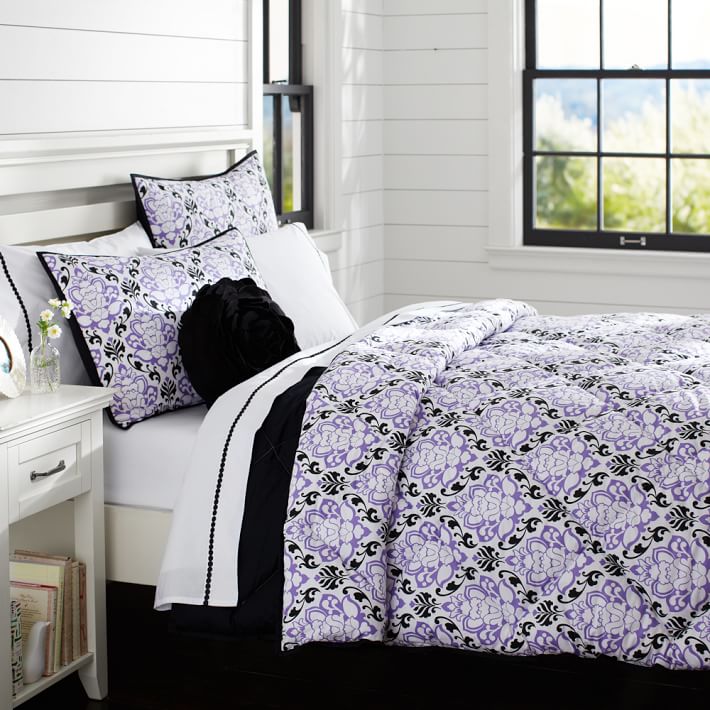 Decorator Damask Super Pouf Comforter, Purple Black