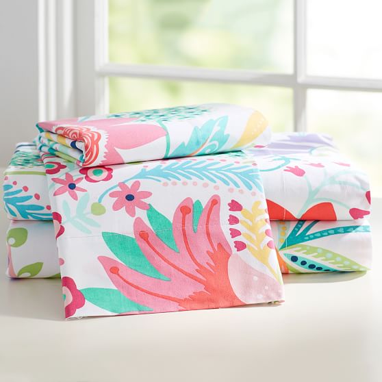 Fantastic Floral Girls Sheets | Pottery Barn Teen