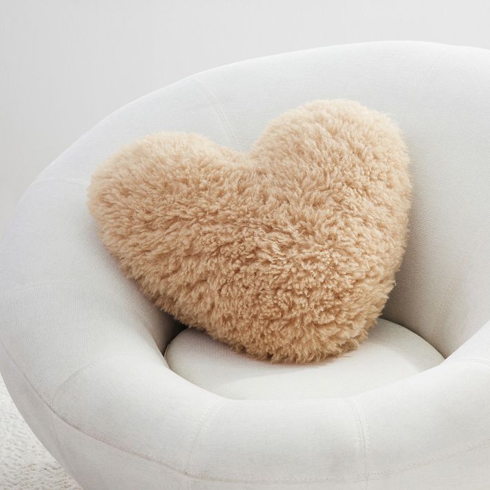 Cloud Faux-Fur Heart Pillow
