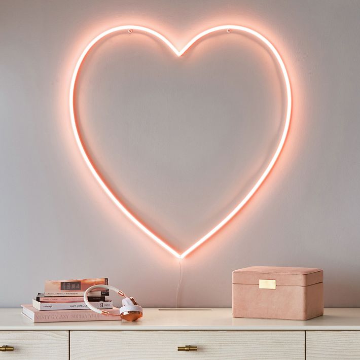 Blush Heart LED Wall Light