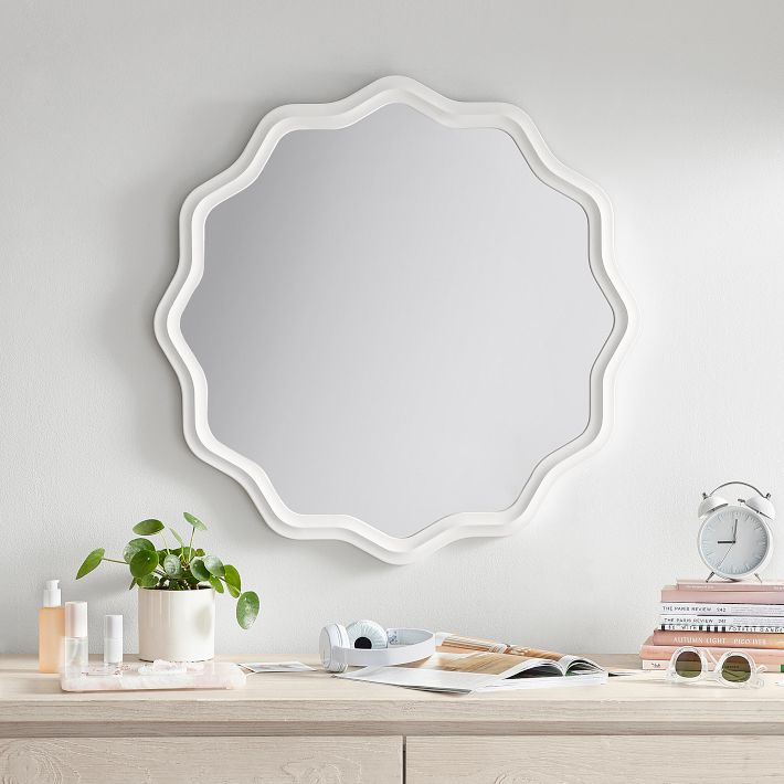 Round Scalloped Mirror