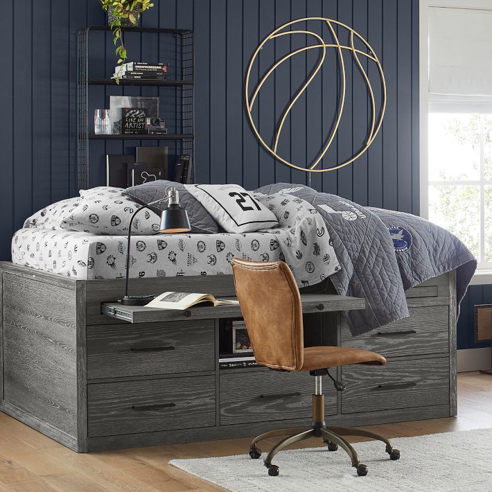 Boys sales captain bed