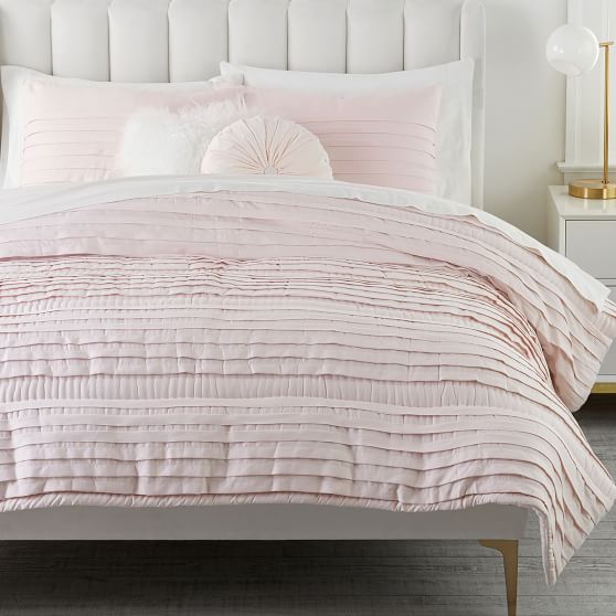 Pottery barn pink discount bedding