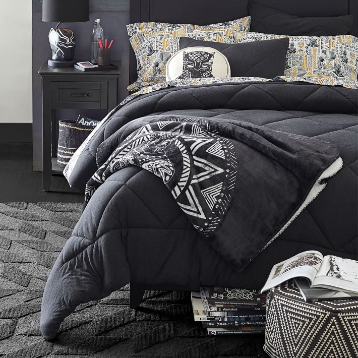 Black panther blanket outlet and pillow