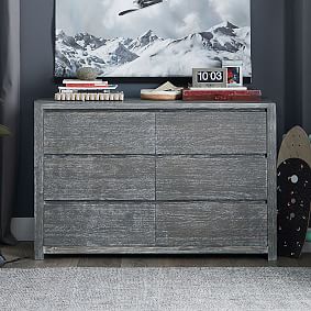 Costa Classic Platform Bed &amp; 6-Drawer Dresser Set