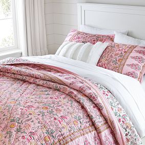 Bette Reversible Printed Quilt