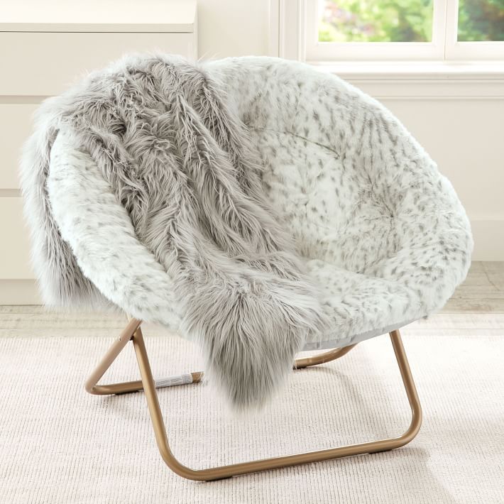 Grey Leopard HangARound Chair & Himlayan FauxFur Throw Gift Set