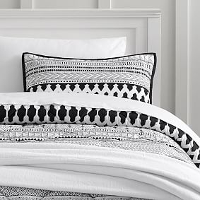 Midnight Geo Deluxe Comforter Set with Comforter, Sheet Set, Pillowcase, Mattress Pad, Pillow Inserts + Blanket