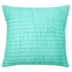 Ombre Ruched Quilt