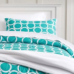 Rings Deluxe Comforter Set with Comforter, Sheet Set, Pillowcase, Mattress Pad, Pillow Inserts + Blanket