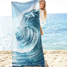 Photoreal Wave Beach Towel