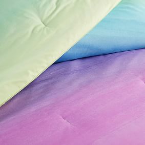 Watercolour Rainbow Ombre Comforter