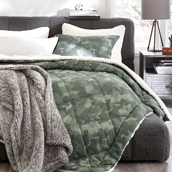 Camo Sherpa Comforter