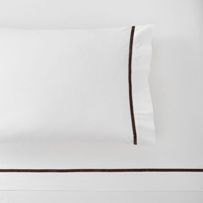 Monique Lhuillier Velvet-Trim Sheet Set