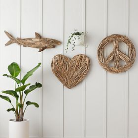 Driftwood retailer decor