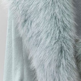 Feathery Faux-Fur Collar Robe