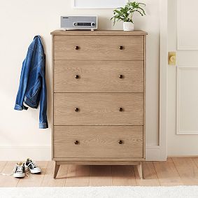 Keaton Chest of Drawers, 4-Drawer (31.5&quot;)