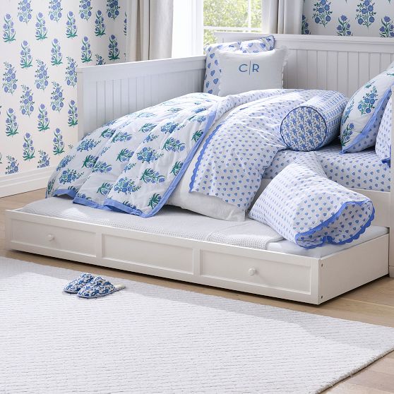 Pottery barn kids bed orders with trundle