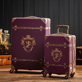 Harry Potter&#8482; Hard-Sided Gryffindor&#8482; 2-Piece Spinner Luggage Set