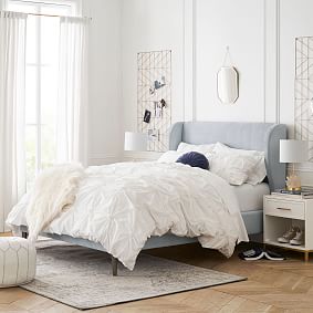 Wren Wingback Upholstered Bed