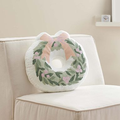 Pottery Barn Teen Round wreath Christmas Pillow 2022 New! good