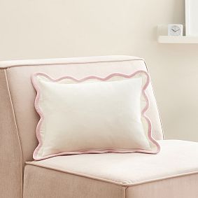 Velvet Wiggly Scallop Pillow Cover