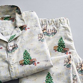 Harry Potter&#8482; Hogwarts&#8482; Christmas Organic Flannel Pajama Set