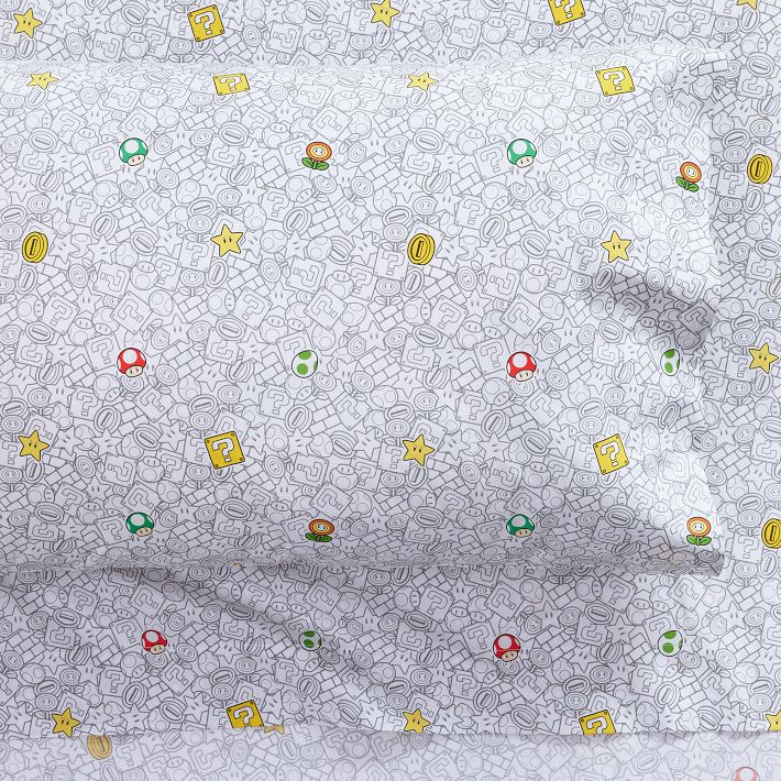 Super Mario™ Power-Up Glow-in-the-Dark Sheet Set