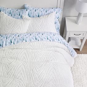 Snow Dust Duvet Cover