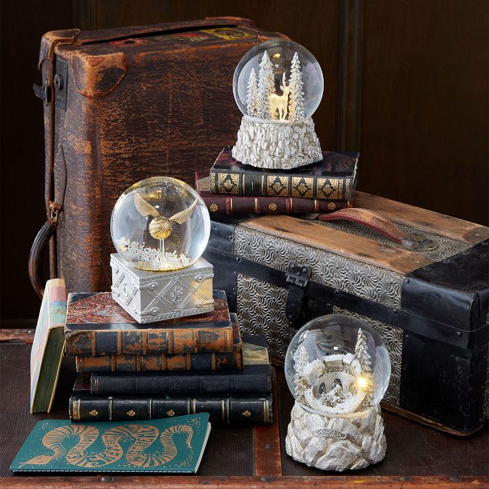 Harry Potter&#8482; Snow Globes