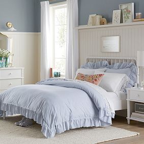 Chambray Ruffle Organic Duvet Cover