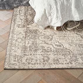 Vintage Chic Performance Rug