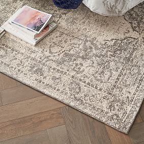 Vintage Chic Performance Rug