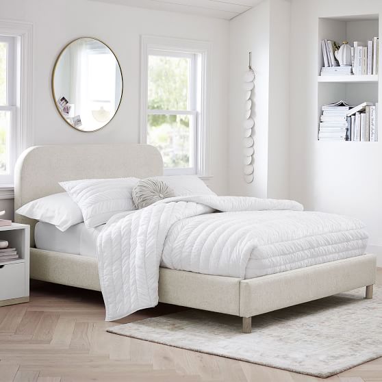 Girls tufted bed hotsell