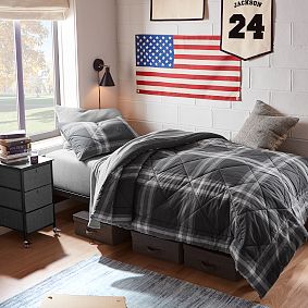 Xander Plaid Comforter