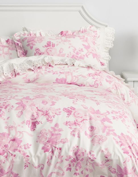 All Girls&rsquo; Bedding