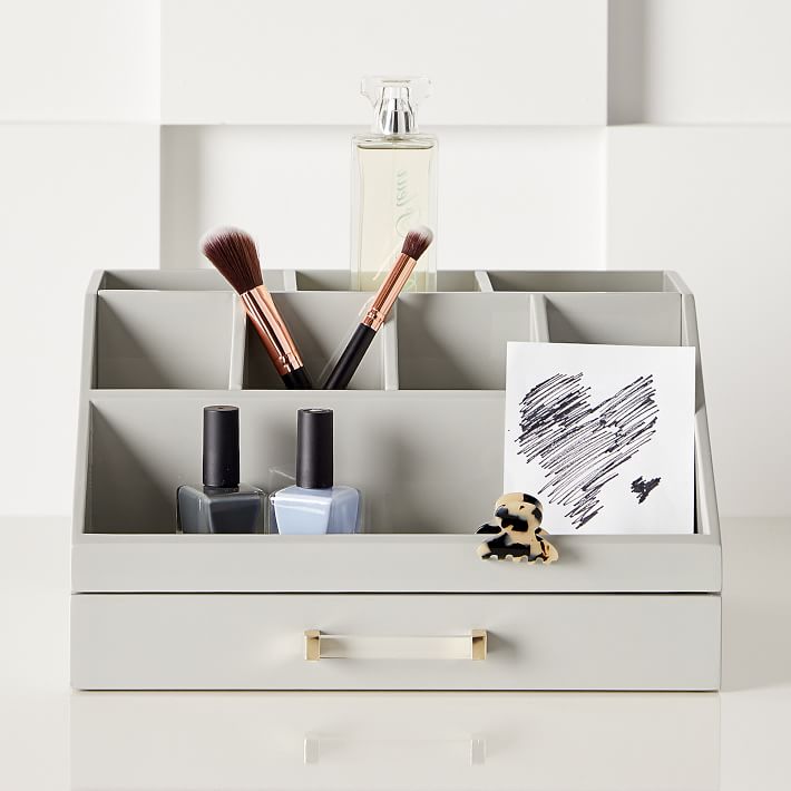 Elle Lacquer Makeup Organizer