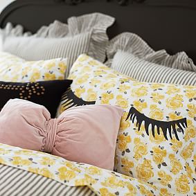 Emily &amp; Meritt Marigold Rose Sheet Set - Black/Blush