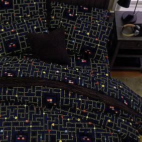 PAC-MAN&trade; Glow-in-the-Dark Duvet Cover