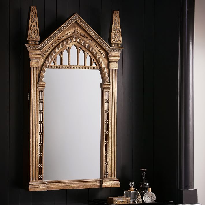 Harry Potter&#8482; Mirror of Erised&#8482; Jewellery Wall Cabinet (28&quot;x45&quot;)