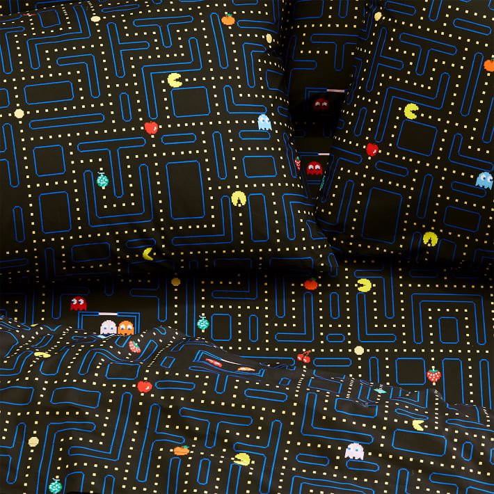 PAC-MAN deals Sheet Set QUEEN Pottery Barn Teen