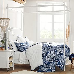 Colette Canopy Bed