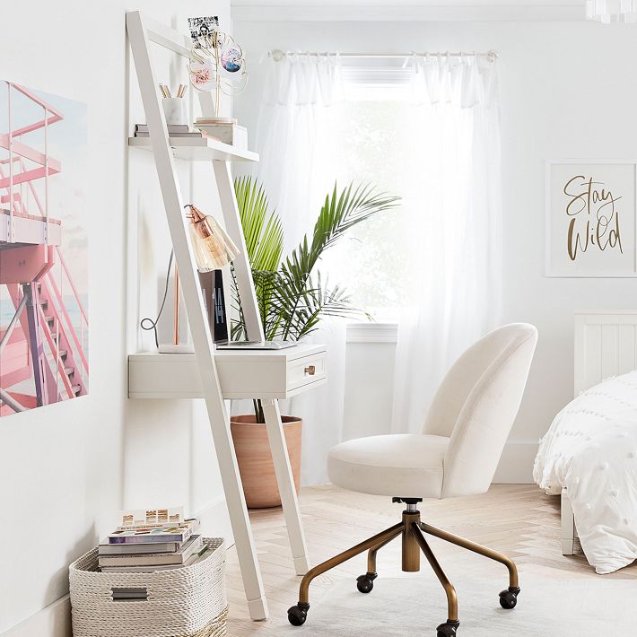 Beadboard Leaning Wall Desk (29.5&quot;)