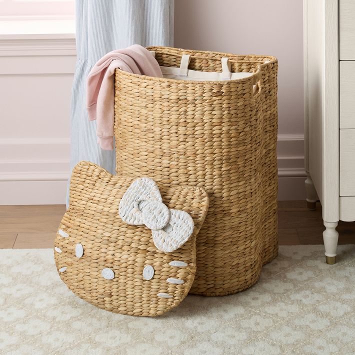 Hello Kitty&#174; Heritage Lidded Hamper