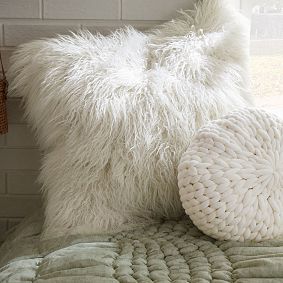 Ivory fur pillow hotsell