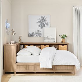 Beadboard Double Corner Storage Lounge Bed