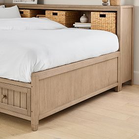 Beadboard Double Corner Storage Lounge Bed