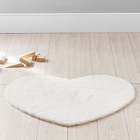 Heart Faux Fur Sheepskin