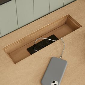 Wide Smart&#8482; Gaming Desk (71&quot;)