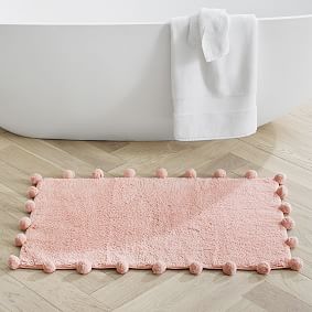 Classic Pom-Pom Bath Mat